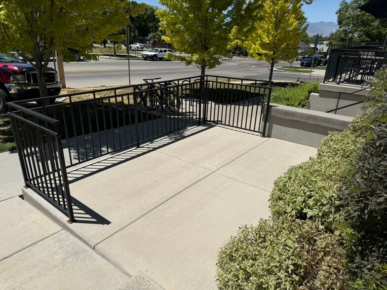 1059 900 South, Salt Lake City, UT à louer - Photo de l’immeuble – Image 3 sur 12