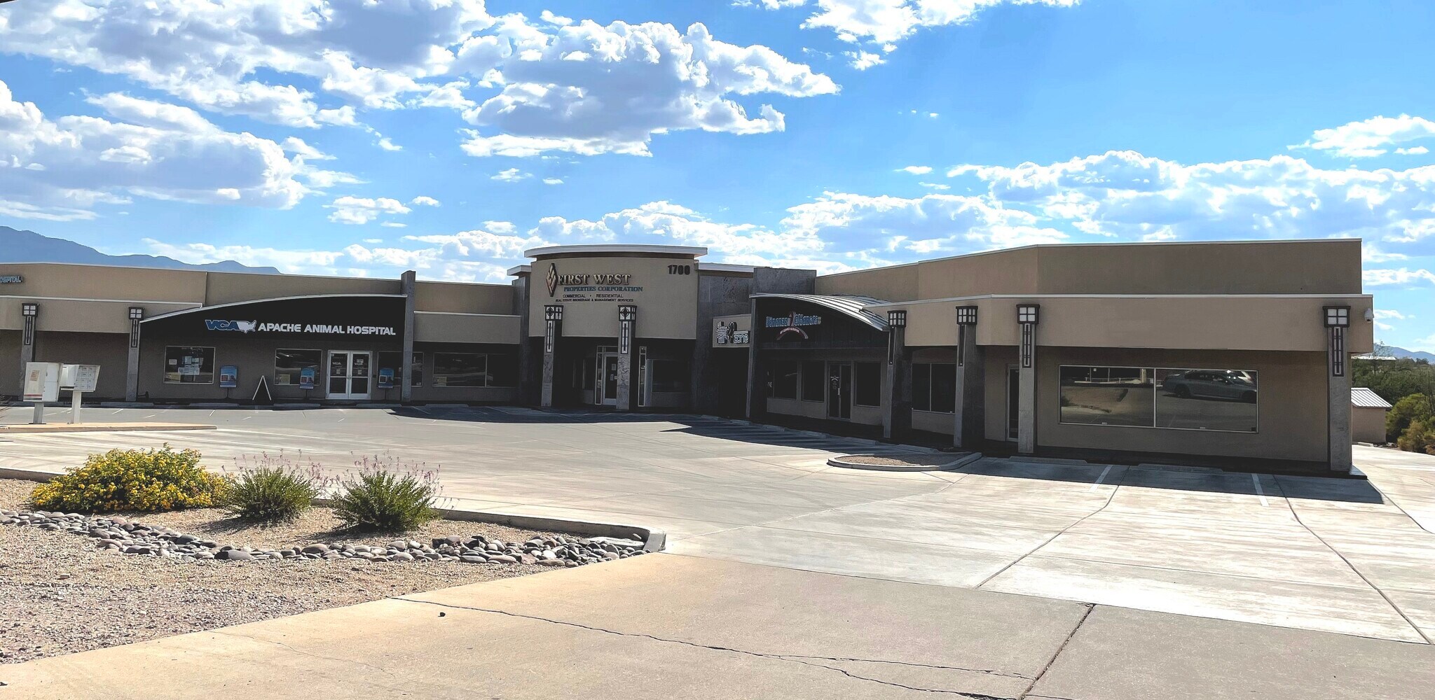 1700 S Highway 92, Sierra Vista, AZ à louer Photo principale– Image 1 sur 2