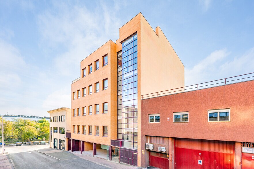 Calle de Lezama, 20, Madrid, Madrid à louer - Vidéo aérienne – Image 2 sur 23