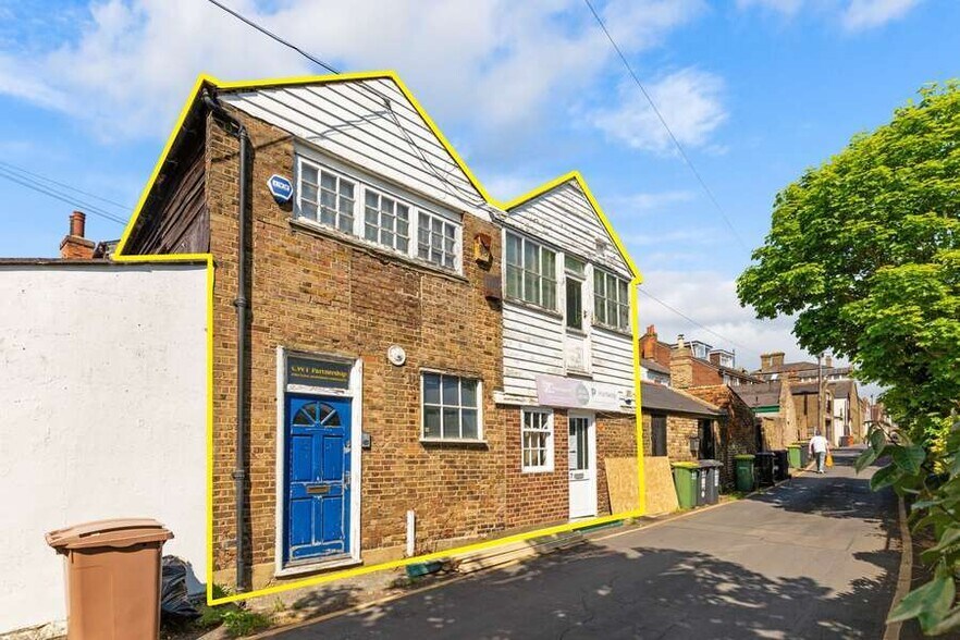 47-49 Back Ln, Rochford à vendre - Photo de l’immeuble – Image 3 sur 7