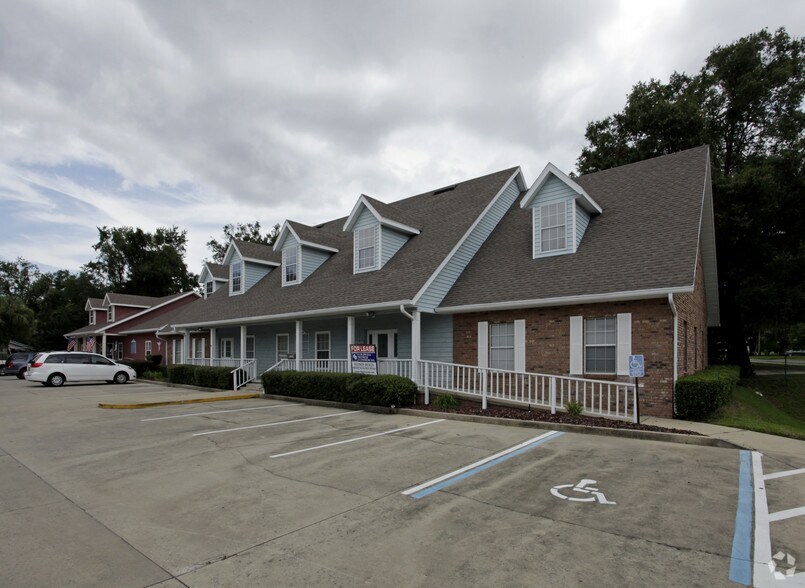 5608 SE 113th St, Belleview, FL à louer - Photo principale – Image 2 sur 13