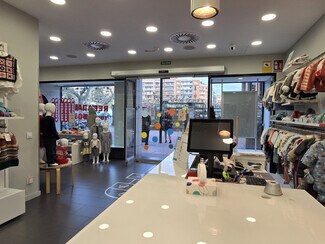 Plus de détails pour Local commercial à louer