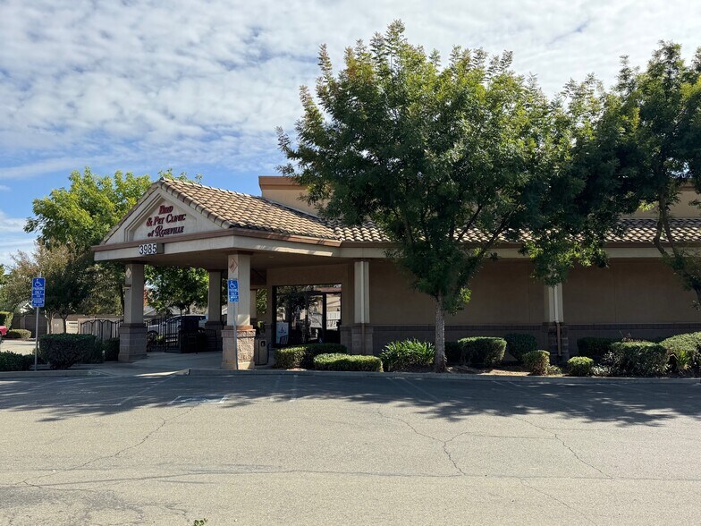 3985 Foothills Blvd, Roseville, CA à vendre - Photo de l’immeuble – Image 2 sur 5