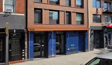 204 Avenue A, New York, NY à louer Autre– Image 1 sur 2