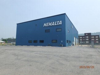 Plus de détails pour 125 Montgomery St, Montgomery, PA - Industriel/Logistique à vendre