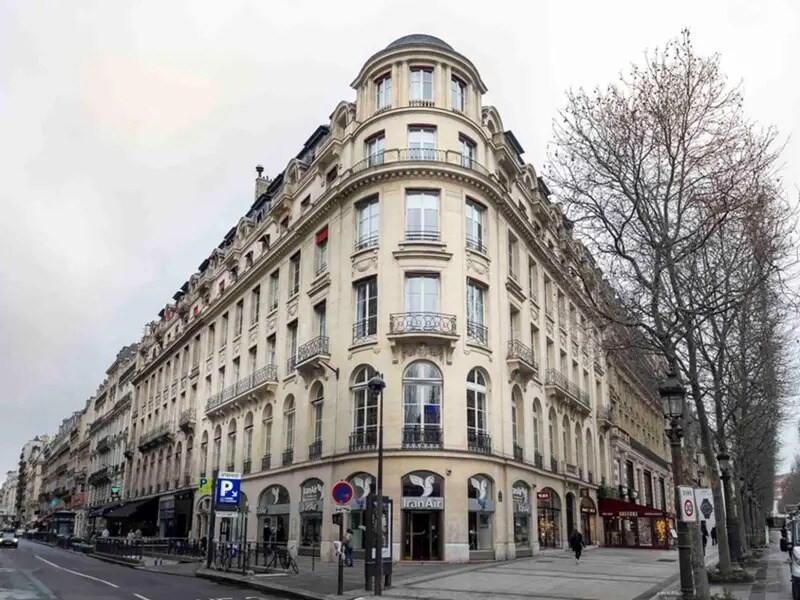 63 Avenue Des Champs Elysées, Paris à louer Photo de l’immeuble– Image 1 sur 15