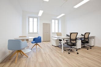 38 Rue Cuvier, Montreuil à louer Photo intérieure– Image 2 sur 6