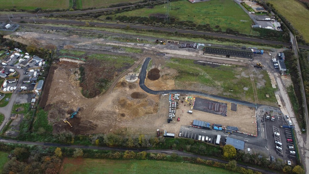 Easton Ln, Chippenham à louer - Photo de l’immeuble – Image 2 sur 4