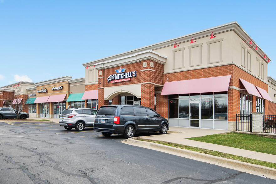 21000 S Frankfort Sq, Frankfort, IL à louer - Photo de l’immeuble – Image 3 sur 12