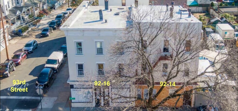 9214 95th Ave, Ozone Park, NY à vendre - Photo de l’immeuble – Image 3 sur 43