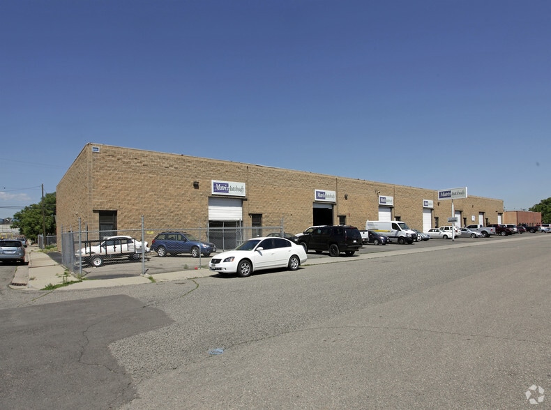 2283 S Jason St, Denver, CO à louer - Photo principale – Image 1 sur 2
