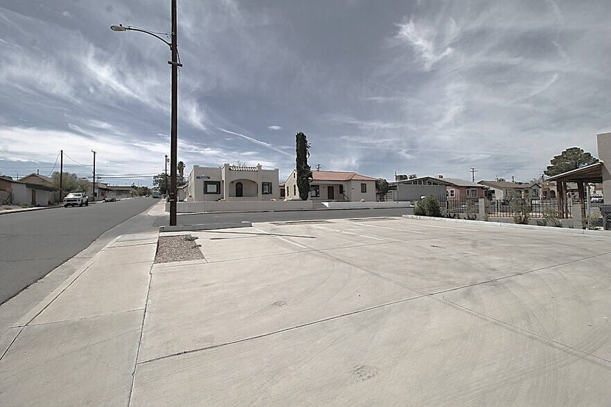 124-128 E Fredricks St portefeuille de 3 biens à vendre sur LoopNet.fr - Photo de l’immeuble – Image 2 sur 14