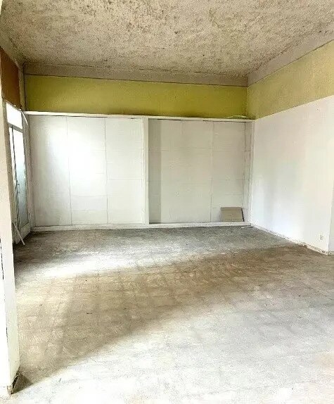 Bureau dans Nîmes à louer - Photo de l’immeuble – Image 3 sur 6
