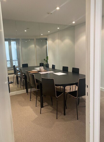 8 Avenue Du Maine, Paris à louer - Photo de l’immeuble – Image 3 sur 5