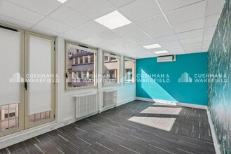 32 Rue De Ponthieu, Paris à louer Photo intérieure– Image 2 sur 14