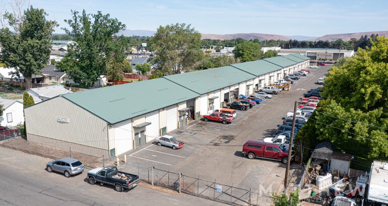 112 W Washington Ave, Yakima, WA à vendre - Photo de l’immeuble – Image 2 sur 4