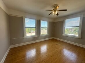 306 W Main St, Frankfort, KY à louer Photo intérieure– Image 2 sur 8