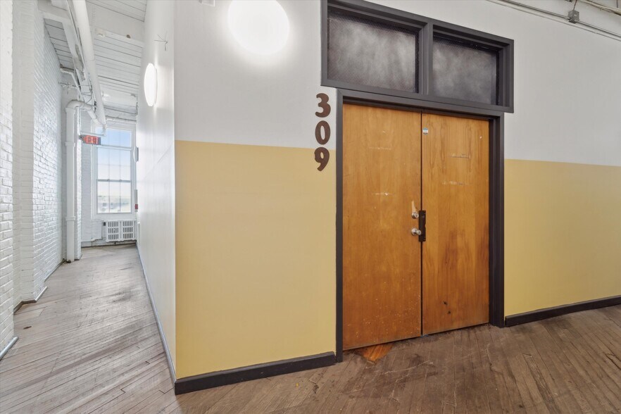 6139-6143 Germantown Ave, Philadelphia, PA à louer - Photo intérieure – Image 2 sur 6