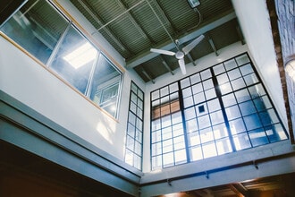 525 S School Ave, Fayetteville, AR à louer Photo de l’immeuble– Image 2 sur 37