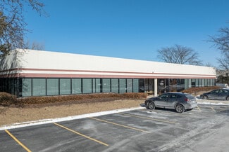 Plus de détails pour 5400 Patton Dr, Lisle, IL - Bureau à vendre