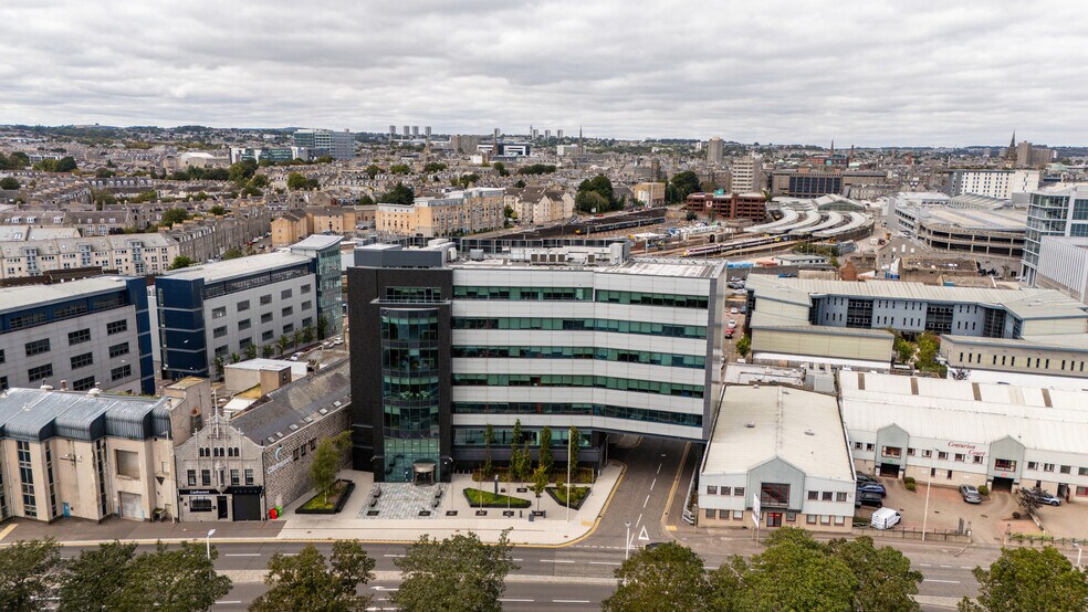 North Esplanade W, Aberdeen à louer - Photo de l’immeuble – Image 2 sur 6
