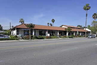 Plus de détails pour 331-359 E La Habra Blvd, La Habra, CA - Local commercial à louer