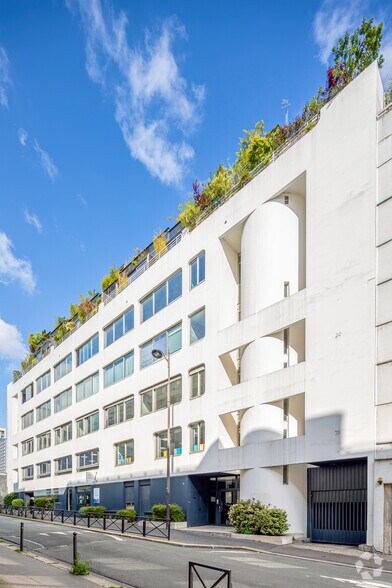 24 Ter Rue Charcot, Paris à louer - Photo principale – Image 1 sur 14
