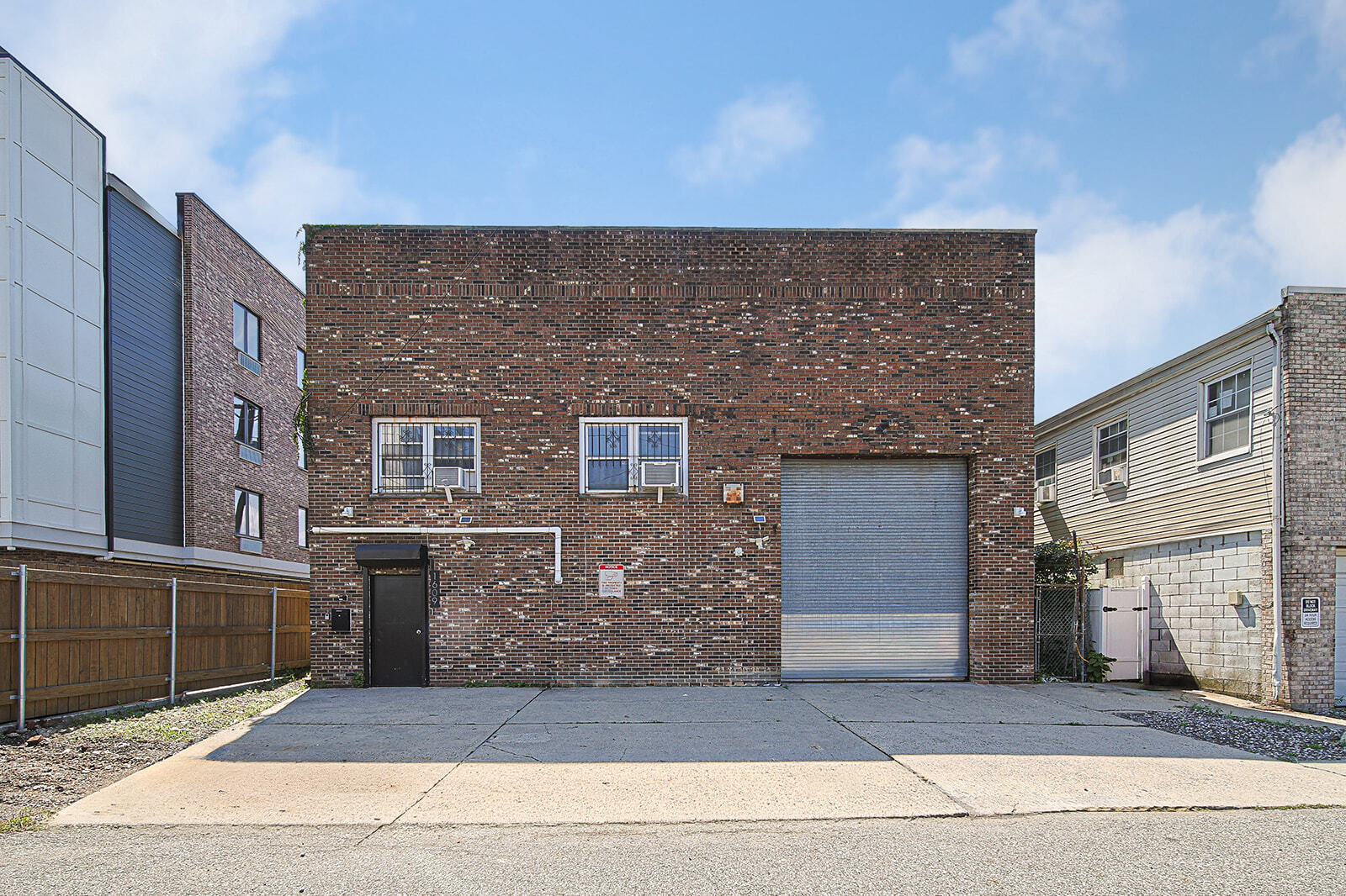 1609 54th St, North Bergen, NJ à louer Photo principale– Image 1 sur 22