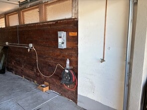 965 San Mateo Ave, San Bruno, CA à louer Photo intérieure– Image 2 sur 3