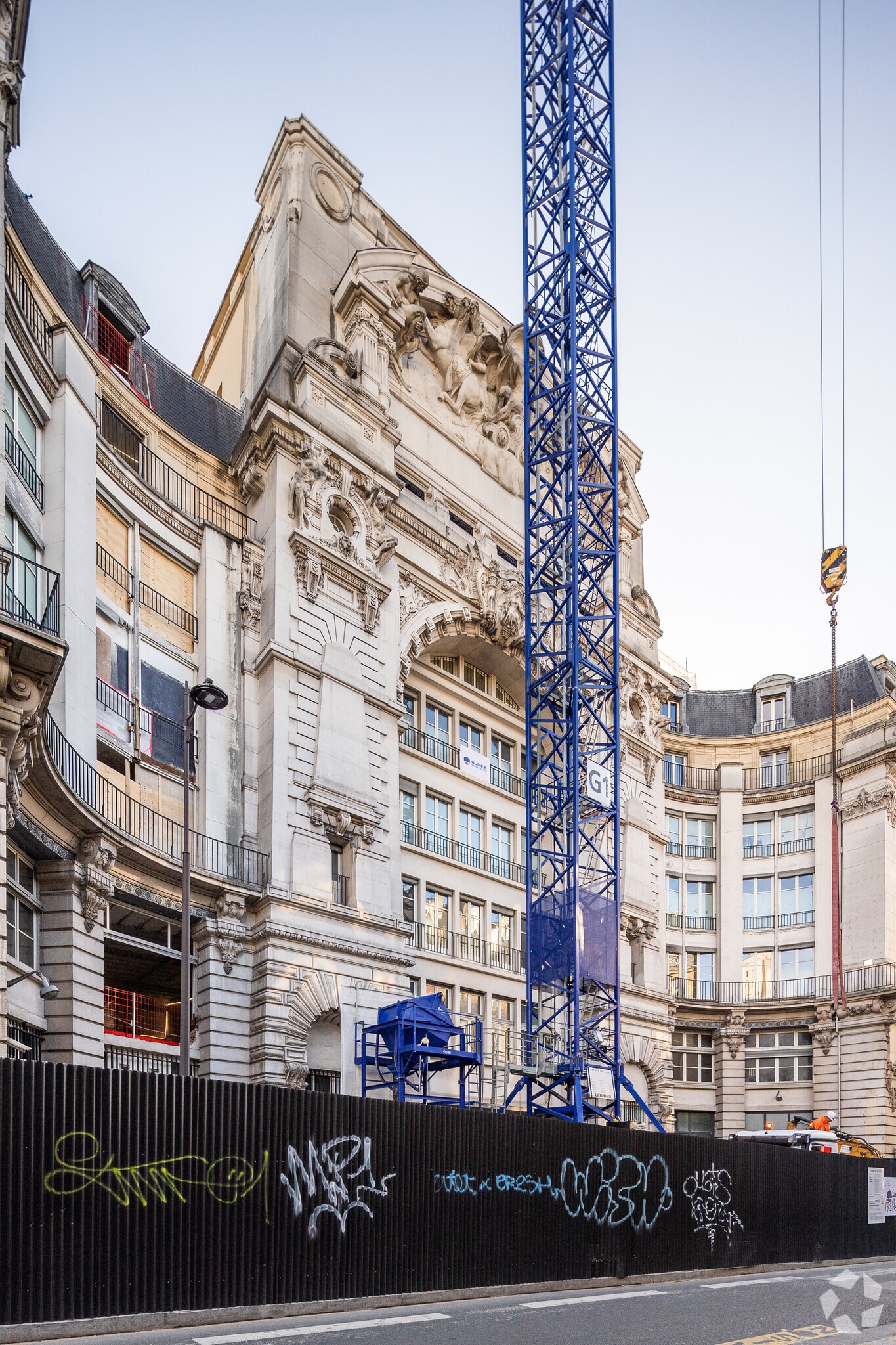 22-32 Rue De Clignancourt, Paris à louer Photo principale– Image 1 sur 2