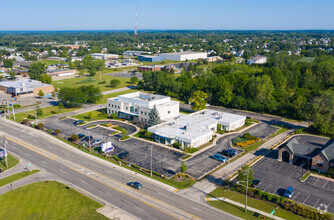 2 E Rollins Rd, Round Lake Beach, IL - VUE AÉRIENNE  vue de carte - Image1