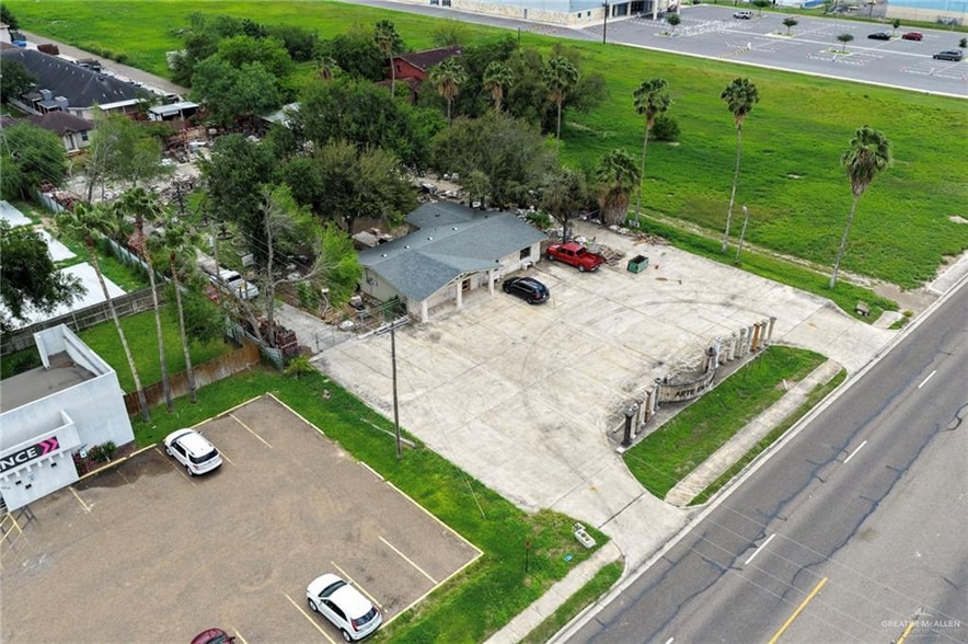 2900 N McColl Rd, McAllen, TX à vendre - Aérien – Image 1 sur 17
