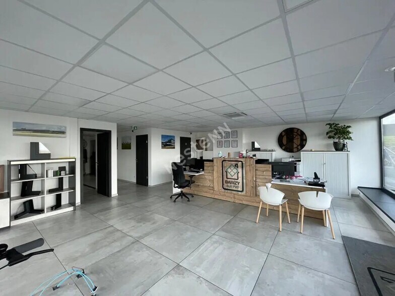 Local commercial dans Phalsbourg à louer - Photo de l’immeuble – Image 3 sur 7