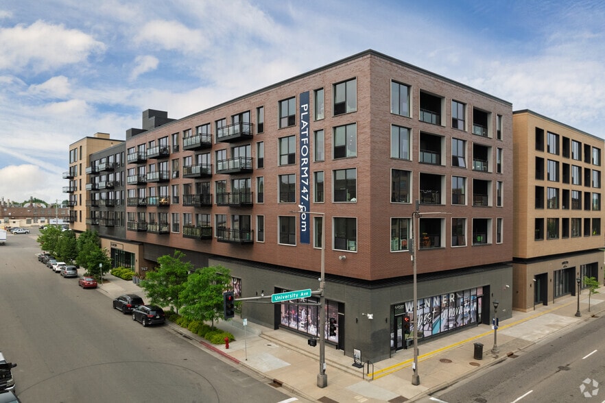 747 Hampden Ave, Saint Paul, MN à vendre - Photo principale – Image 1 sur 30