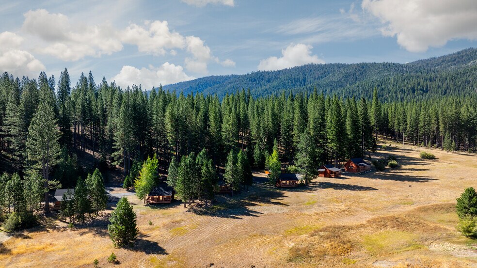985 Whitehawk Dr, Clio, CA à vendre - Photo de l’immeuble – Image 3 sur 48