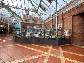 Shopping Centre, Bridgwater à louer Photo intérieure– Image 2 sur 3