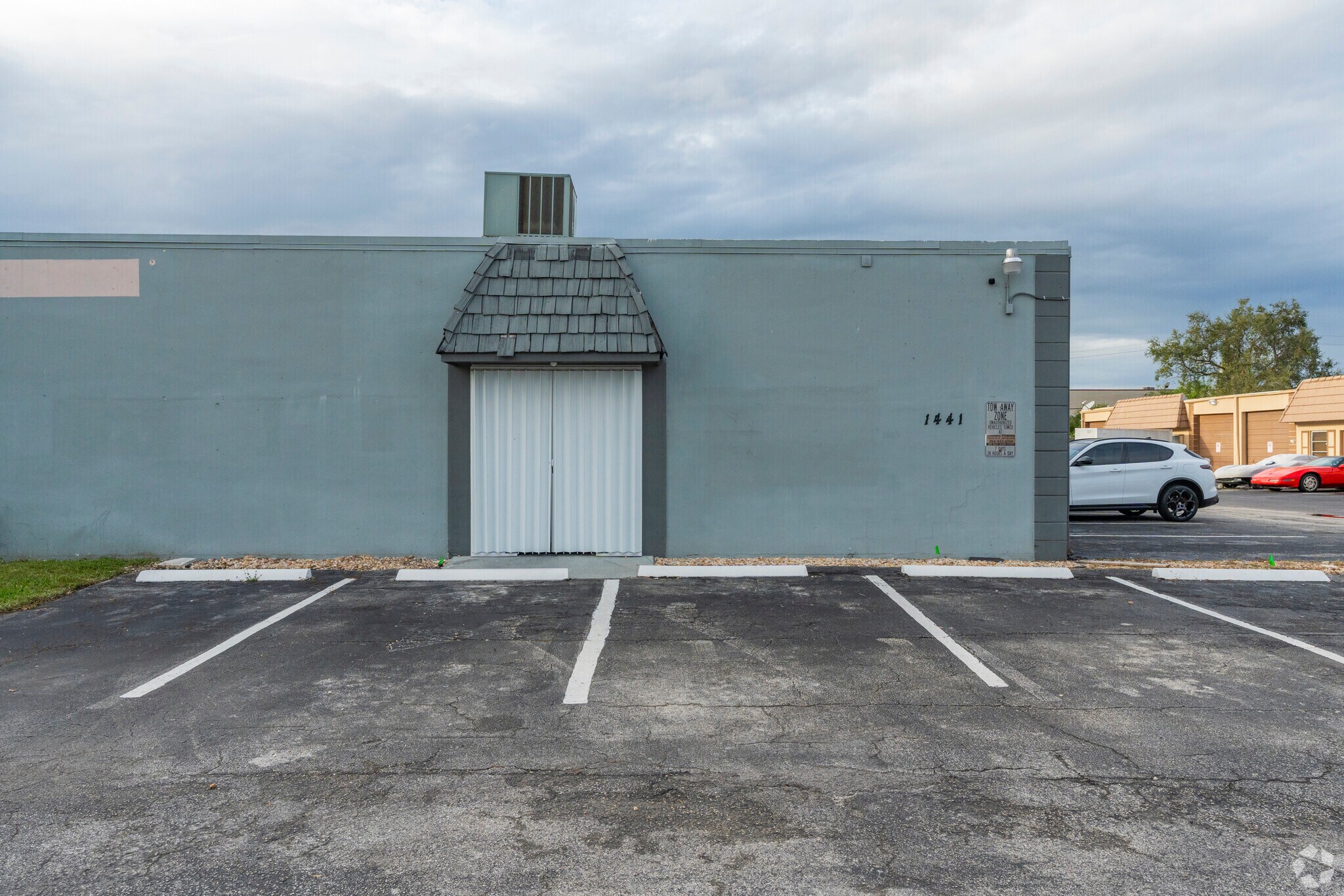 1441 SW 12th Ave, Pompano Beach, FL à louer Photo de l’immeuble– Image 1 sur 6