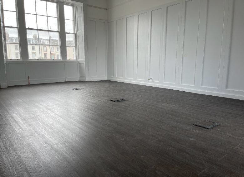 18 Wellington Sq, Ayr à louer - Photo de l’immeuble – Image 2 sur 8