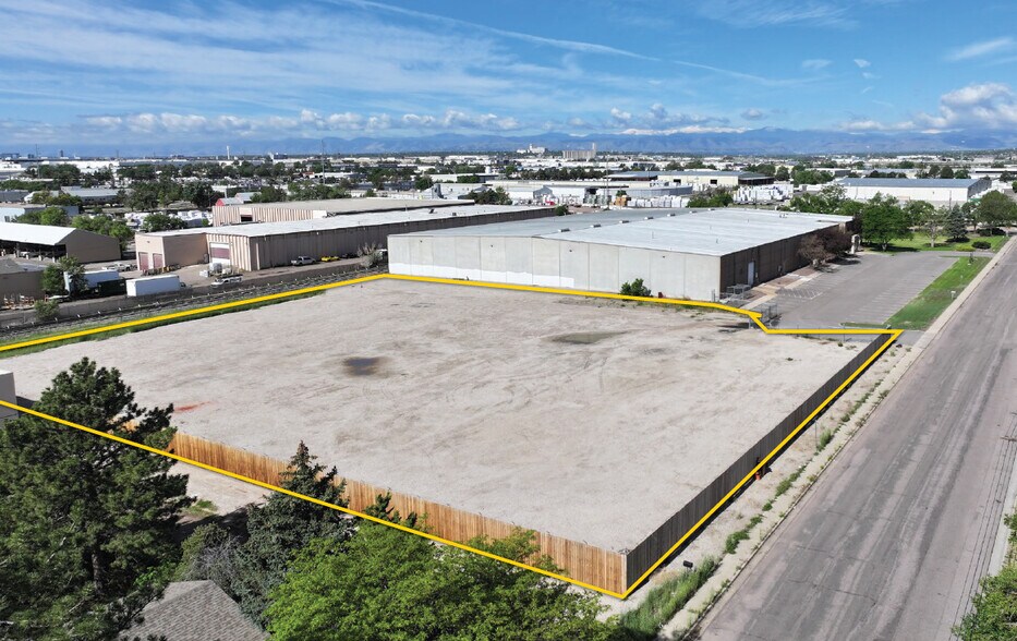 1700 E 68th Ave, Denver, CO à louer - Photo de l’immeuble – Image 2 sur 3
