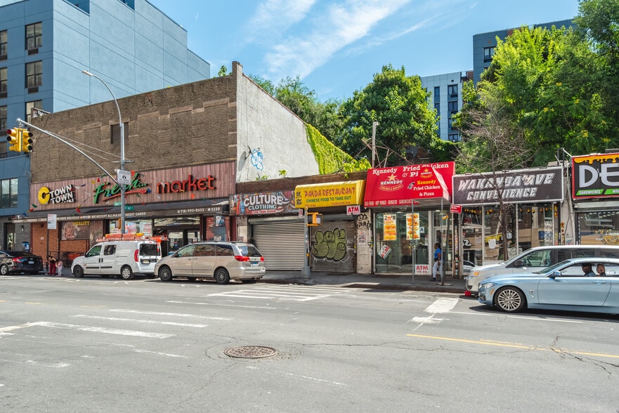 3218 3rd Ave, Bronx, NY à vendre - Photo de l’immeuble – Image 3 sur 24