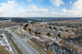 3951-3971 Joslyn Rd, Auburn Hills, MI - Vue aérienne vue de carte - Image1