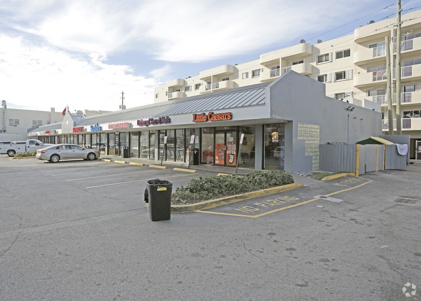 6782-6804 Collins Ave, Miami Beach, FL à louer - Photo principale – Image 1 sur 27