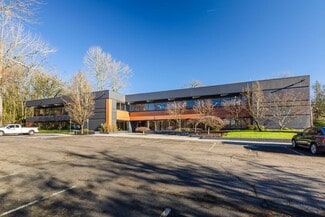 Plus de détails pour 12725 SW 66th Ave, Tigard, OR - Bureau à vendre