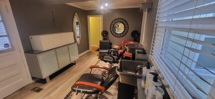 4904 Park Rd, Charlotte, NC à louer Photo intérieure– Image 2 sur 3