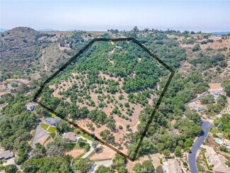 Plus de détails pour 2125 Puerto del Mundo, Fallbrook, CA - Terrain à vendre