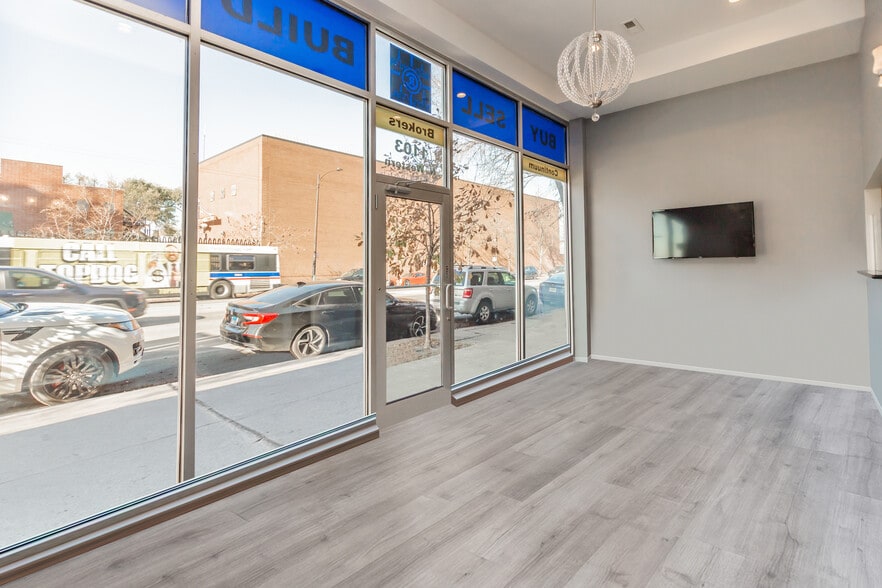 1103 N Western Ave, Chicago, IL à louer - Photo intérieure – Image 3 sur 18