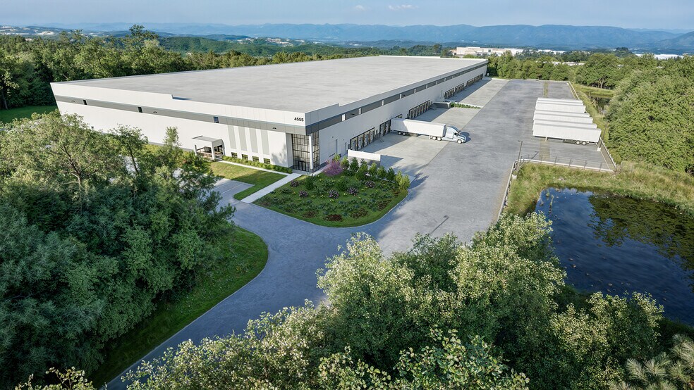 4555 Oldfield Blvd, Pittston, PA à louer - Photo de l’immeuble – Image 3 sur 7