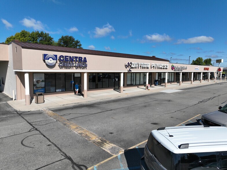 1803-1903 N Lincoln St, Greensburg, IN à louer - Photo de l’immeuble – Image 3 sur 4