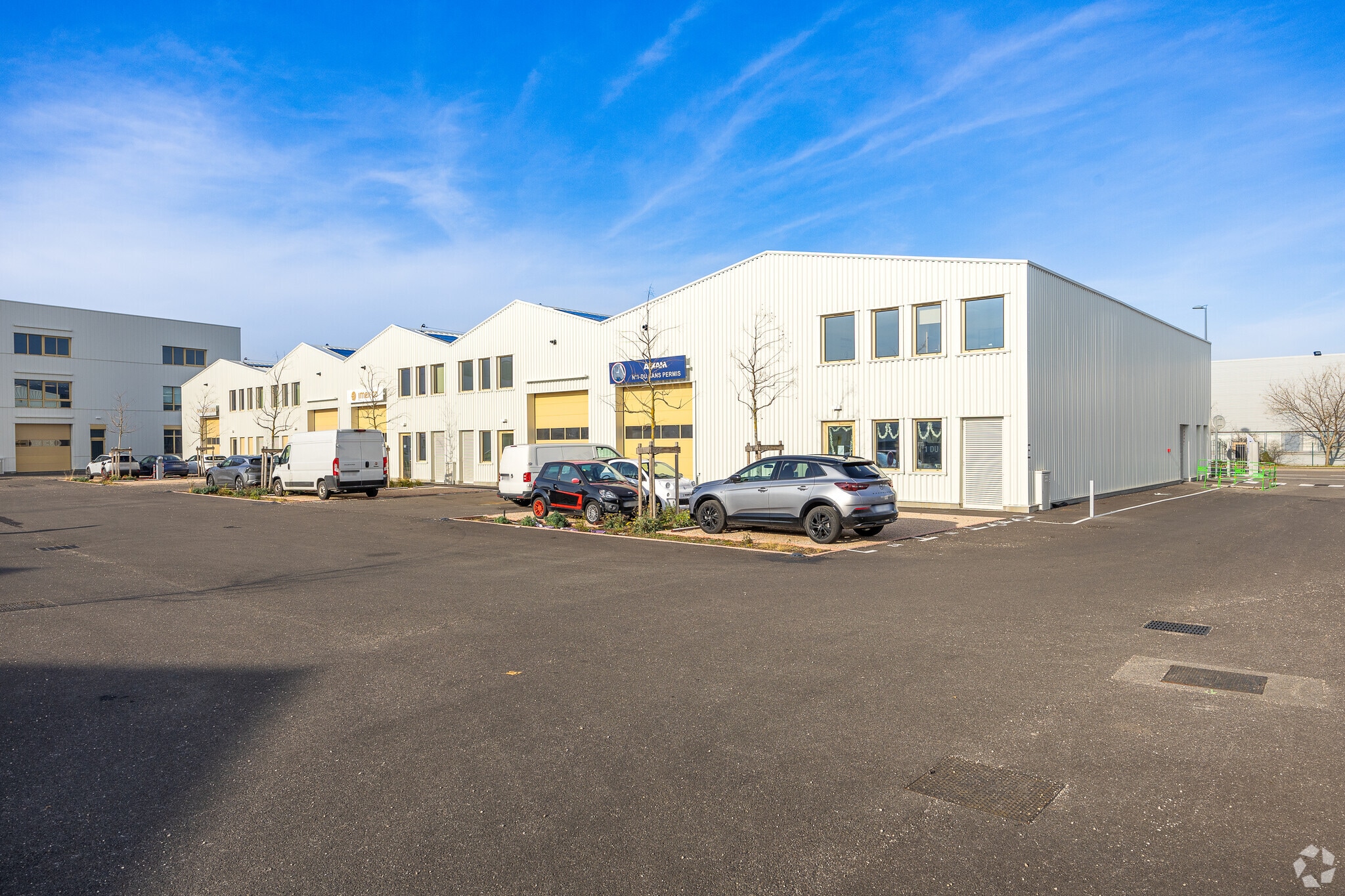 22 Rue Marius Grosso, Vaulx-en-Velin à louer Photo de l’immeuble– Image 1 sur 8