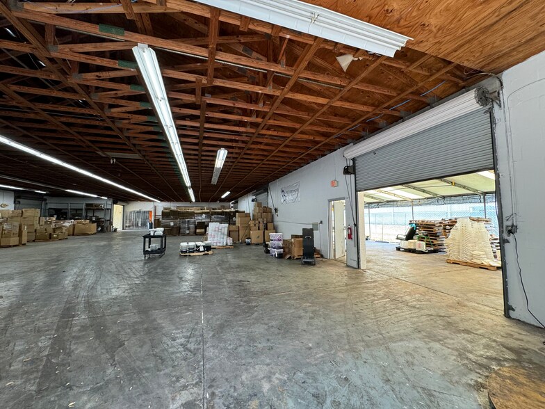 1904 44th Ave E, Bradenton, FL à vendre - Photo de l’immeuble – Image 3 sur 11